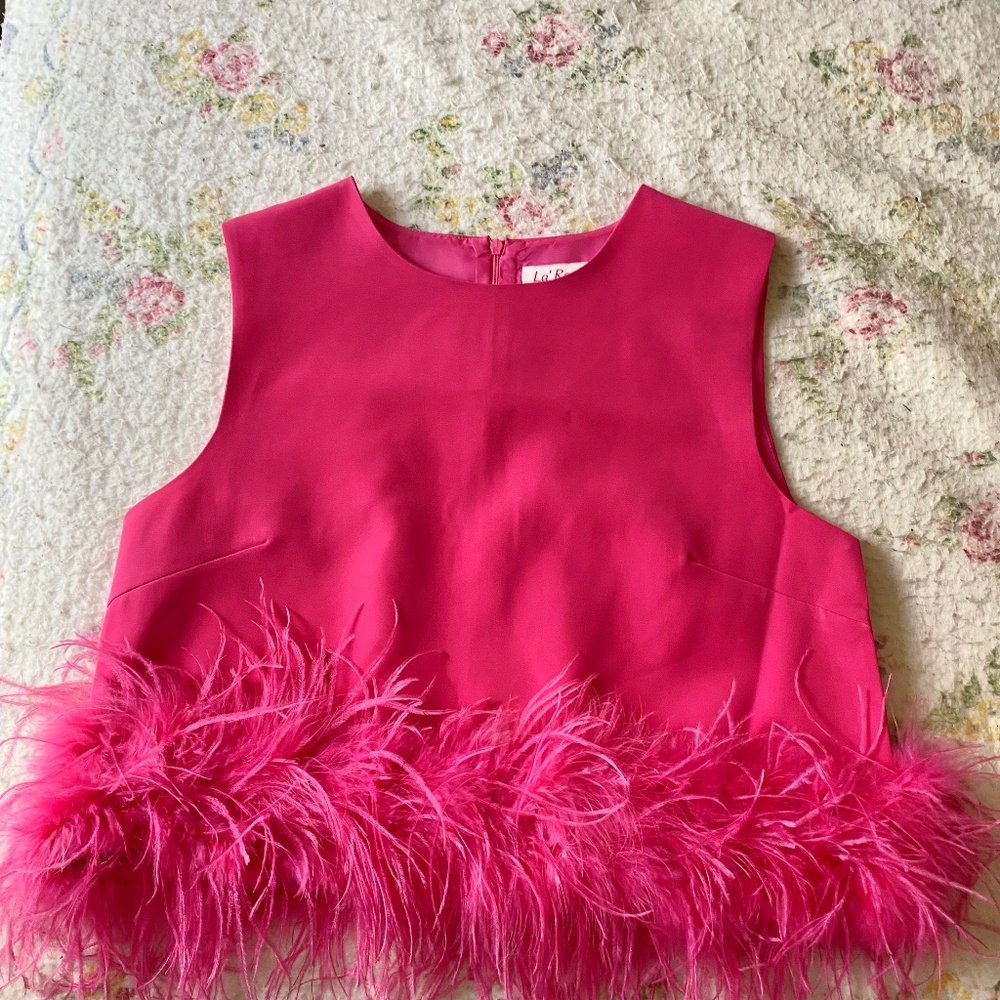 pink feather top